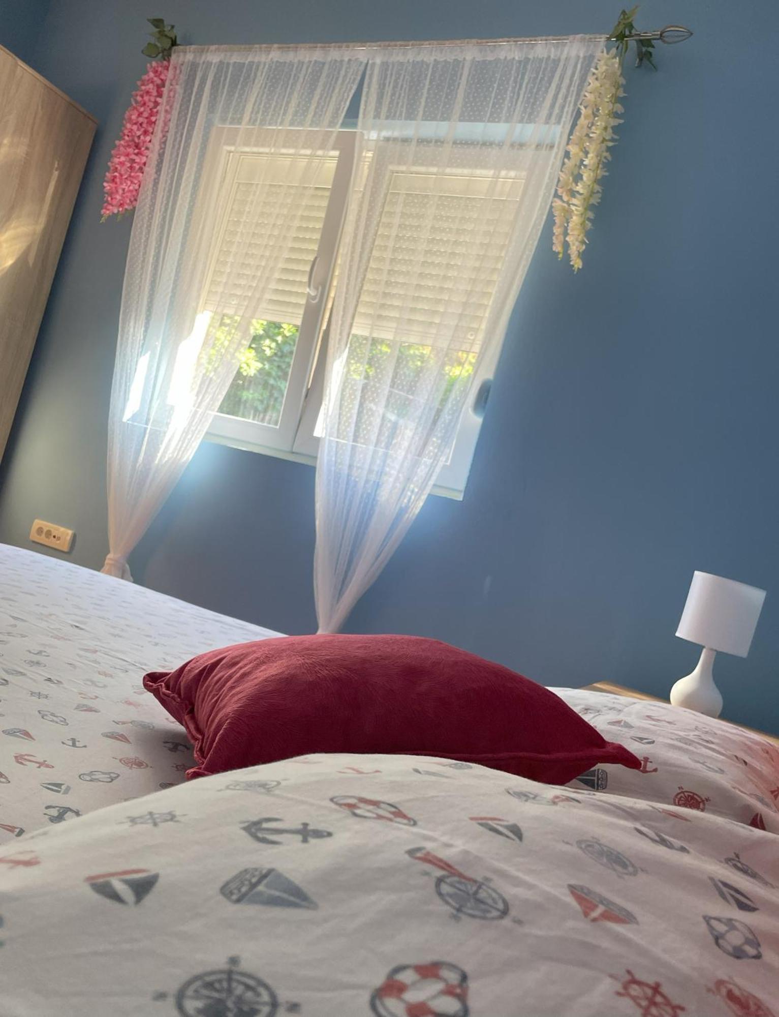 Apartments Simic Каменари Экстерьер фото