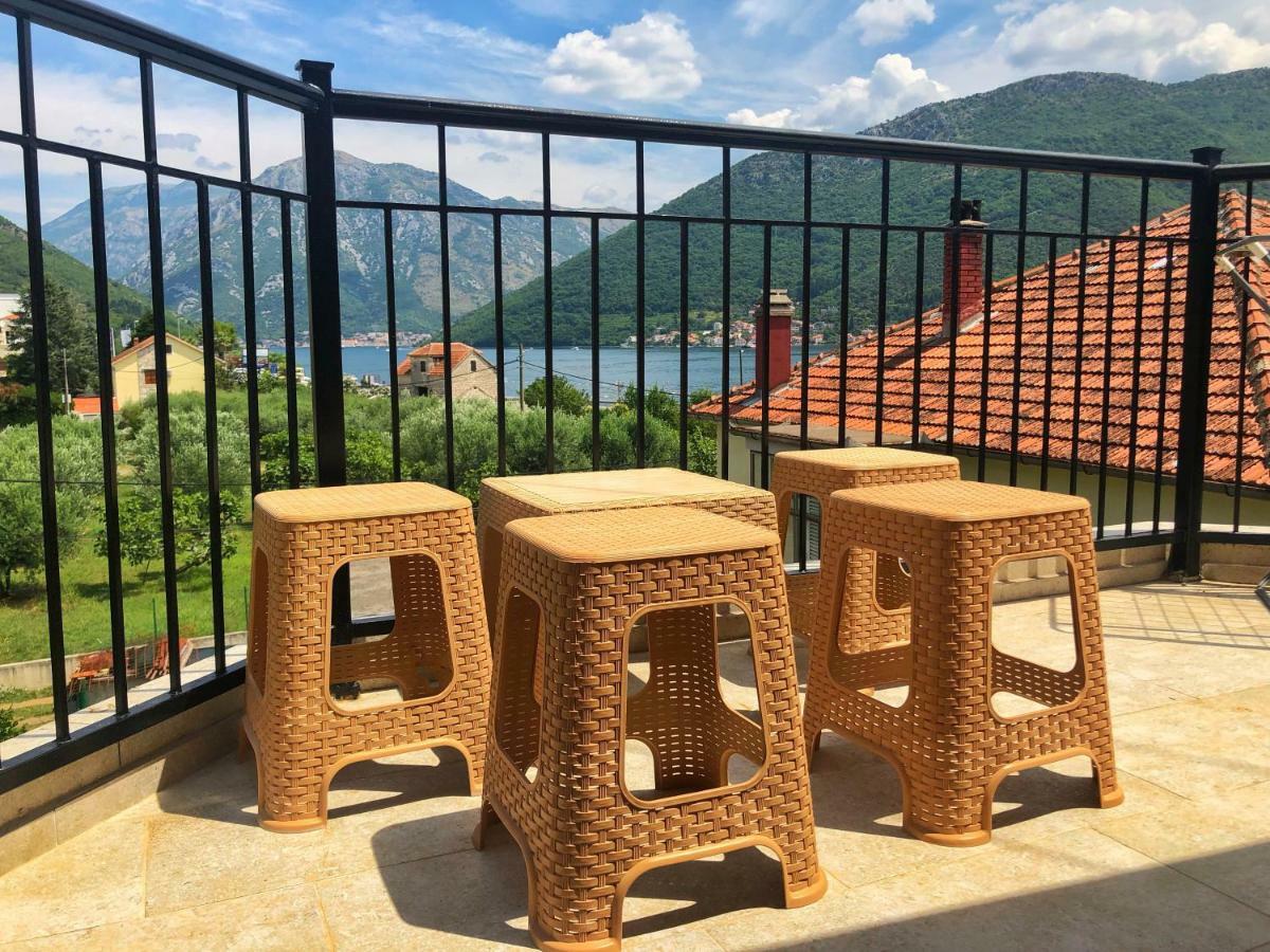 Apartments Simic Каменари Экстерьер фото